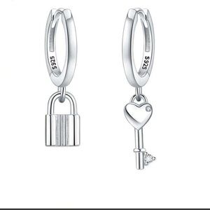 925 sterling Silver Heart Lock Earrings